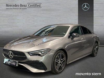 Usado Mercedes CLA220 AMG line 190 CV (139 kW) 2025 Gris montaña Berlina