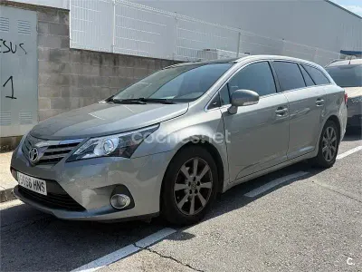 Usado Toyota Avensis
