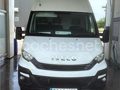 Usado Iveco Daily 146 CV (107 kW) 2012 Blanco Recogida