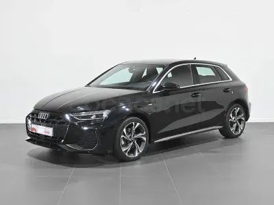 Usado Audi A3 S-Line 204 CV (150 kW) 2025 Negro Berlina