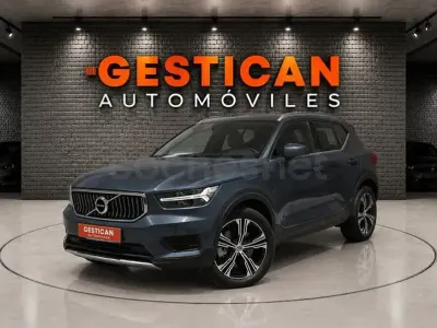 Usado Volvo XC40 Inscription 262 CV (192 kW) 2022 Azul SUV