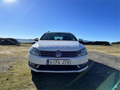 Usado VW Passat Highline 177 CV (130 kW) 2013 Blanco Familiar