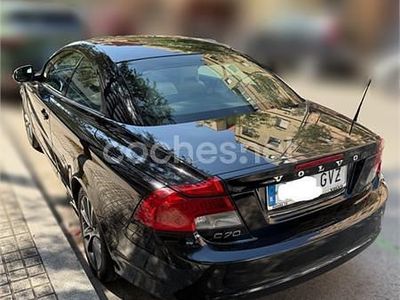 Usado Volvo C70 Momentum 136 CV (100 kW) 2010 Negro Descapotable