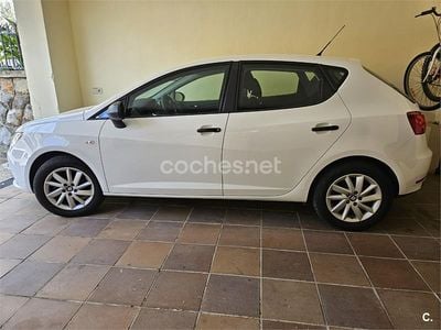 Usado Seat Ibiza Style 75 CV (55 kW) 2015 Blanco Berlina