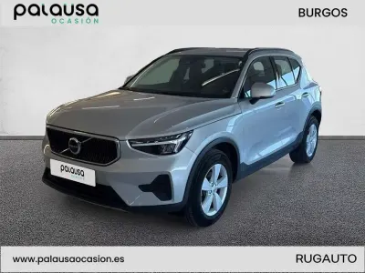 Usado Volvo XC40 129 CV (94 kW) 2022 Plateado SUV