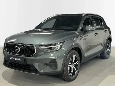 Nuevo Volvo XC40 Core 163 CV (119 kW) 2026 Gris / plata SUV