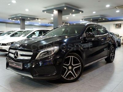 Usado Mercedes GLA200 AMG line 136 CV (100 kW) 2016 Negro SUV