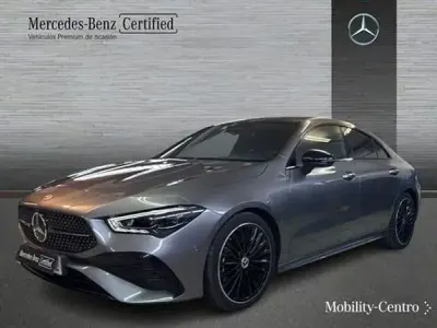 Usado Mercedes CLA220 190 CV (139 kW) 2024 Gris Coupe