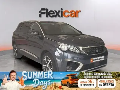 Usado Peugeot 5008 Allure 130 CV (95 kW) 2018 Negro SUV