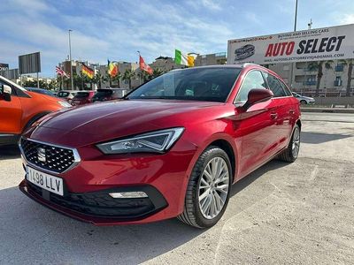 Usado Seat Leon 150 CV (110 kW) 2021 Rojo Familiar