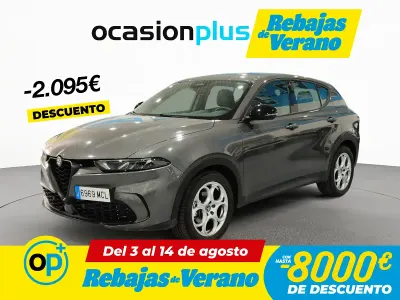 Usado Alfa Romeo Tonale Sprint 130 CV (95 kW) 2022 Gris SUV