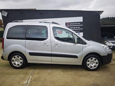 Usado Peugeot Partner Tepee Outdoor 90 CV (66 kW) 2010 Gris / plata Monovolumen