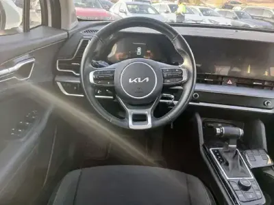 Usado Kia Sportage GT-Line 136 CV (100 kW) 2024 Blanco SUV