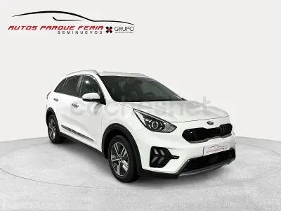 Usado Kia Niro 141 CV (103 kW) 2022 Blanco SUV
