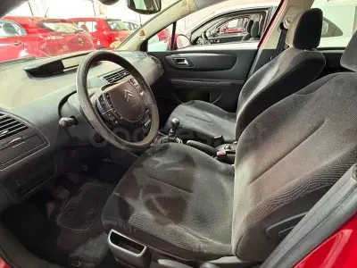 Usado Citroën C4 90 CV (66 kW) 2009 Rojo Berlina