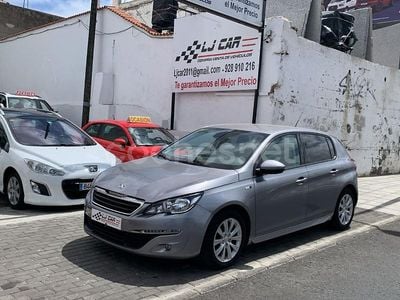 Gris / plata Usado 2016 Peugeot 308 Style Berlina | 8000 € (Precio justo)