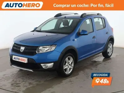 Usado Dacia Sandero Stepway 90 CV (66 kW) 2015 Azul Utilitario