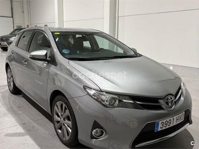 Toyota Auris Hybrid