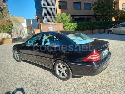 Mercedes C200