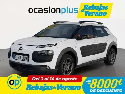 Usado Citroën C4 Cactus Feel 92 CV (67 kW) 2015 Blanco Utilitario