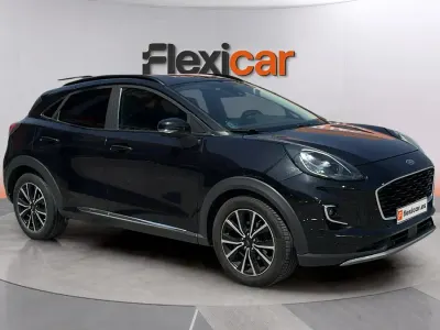 Usado Ford Puma Titanium 125 CV (91 kW) 2022 Negro SUV
