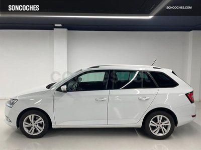 Usado Skoda Fabia Ambition 110 CV (80 kW) 2020 Blanco Familiar