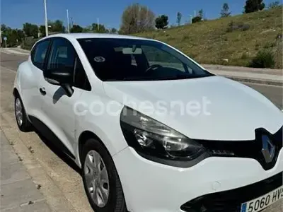 Usado Renault Clio IV Dynamique 90 CV (66 kW) 2014 Blanco Berlina