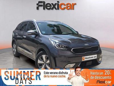 Usado Kia Niro 141 CV (103 kW) 2020 Gris / plata SUV
