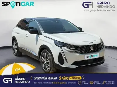 Usado Peugeot 3008 Allure 225 CV (165 kW) 2022 Blanco SUV