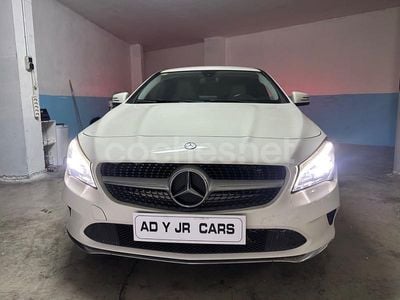 Mercedes CLA200