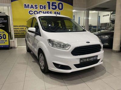 Usado Ford Tourneo Connect Trend 101 CV (74 kW) 2016 Blanco Monovolumen