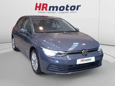 Usado VW Golf VIII Life 110 CV (80 kW) 2024 Gris