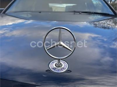 Usado Mercedes C180 Elegance 122 CV (89 kW) 1996 Negro Berlina