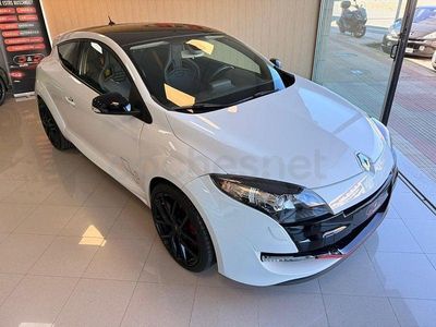 Usado Renault Mégane R.S. 265 CV (194 kW) 2014 Blanco Coupe