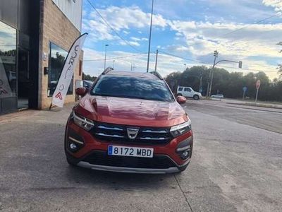 Usado Dacia Jogger Expression 110 CV (80 kW) 2022 Naranja Monovolumen
