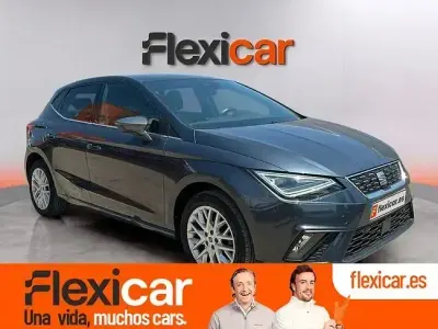 Usado Seat Ibiza XCELLENCE 115 CV (84 kW) 2024 Gris Utilitario