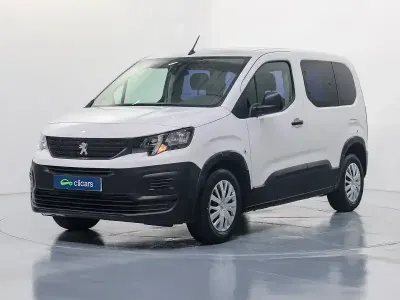 Usado Peugeot Rifter Active 131 CV (96 kW) 2020 Blanco Monovolumen