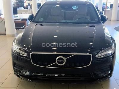 Usado Volvo S90 Momentum 190 CV (139 kW) 2018 Negro Berlina