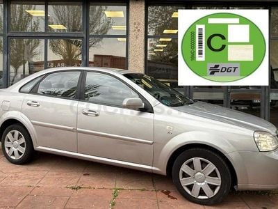 Usado Chevrolet Nubira SX 109 CV (80 kW) 2007 Gris / plata Berlina