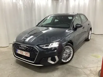 Usado Audi A3 Advanced Plus 116 CV (85 kW) 2021 Gris / plata Berlina