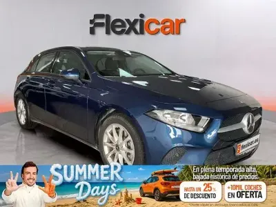 Usado Mercedes A250 218 CV (160 kW) 2021 Azul Berlina