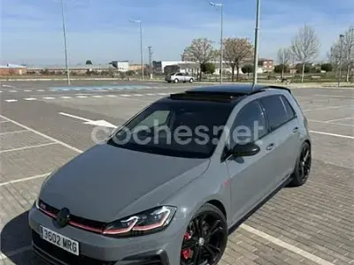 Usado VW Golf VII GTI 290 CV (213 kW) 2019 Gris / plata Berlina