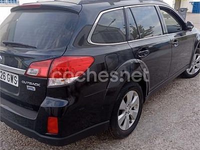 Azul Usado 2010 Subaru Legacy Familiar | 3800 €