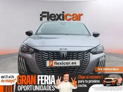 Usado Peugeot 208 Allure 100 CV (73 kW) 2025 Gris Utilitario