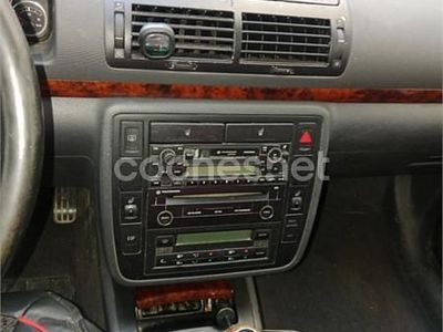 Usado VW Sharan Conceptline 130 CV (95 kW) 2005 Gris / plata Monovolumen