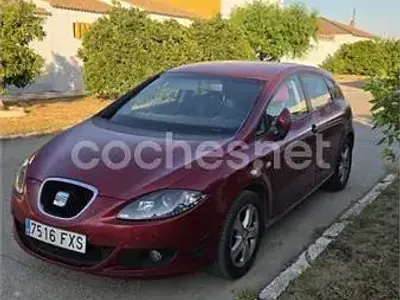 Usado Seat Leon Reference 105 CV (77 kW) 2007 Granate Utilitario
