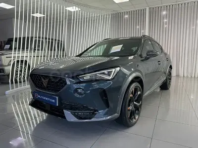 Usado Cupra Formentor VZ 310 CV (228 kW) 2023 Gris / plata SUV