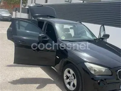 Usado BMW X1 143 CV (105 kW) 2010 Negro SUV