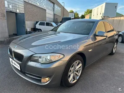 Usado BMW 523 190 CV (139 kW) 2010 Gris / plata Berlina