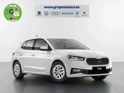 Nuevo Skoda Fabia Selection 95 CV (69 kW) 2026 Blanco Utilitario